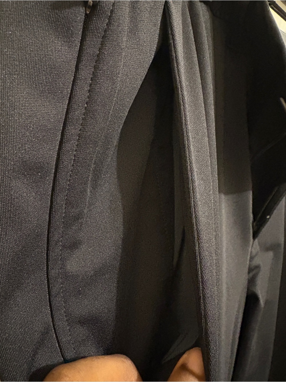 Lands' End Traditional Fit Golf Pants Black with Multiple Pockets Like New - Picture 5 of 16